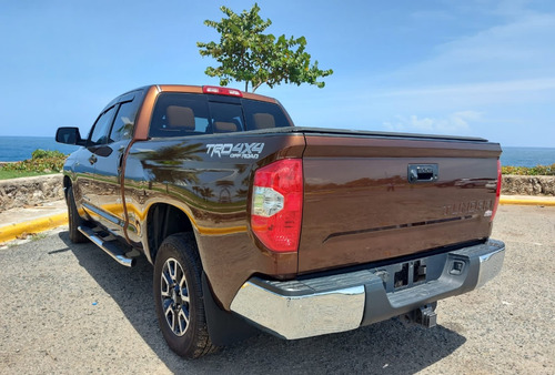 Imagen 4 de 10 de Toyota Tundra Trd Off Road
