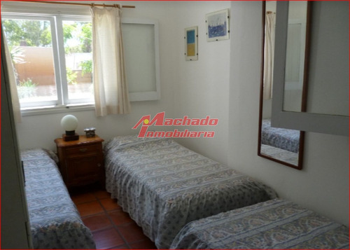 Imagen 6 de 10 de Casa En Venta - El Tesoro