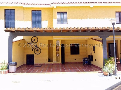 Imagen 11 de 12 de Freddy Camacaro Rentahouse, Townhouse En Venta En La Cumaca San Diego. 22-28634