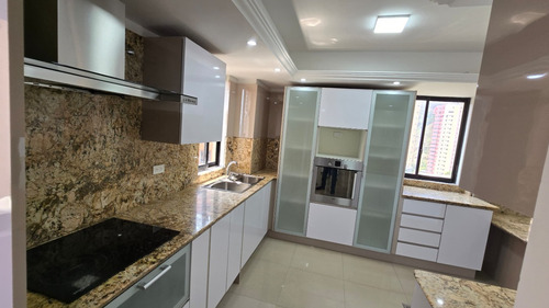 Apartamento En Venta Res, Roraima El Parral (195ms) 283075