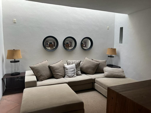 Magnífica Casa En Renta O Renta Temporal