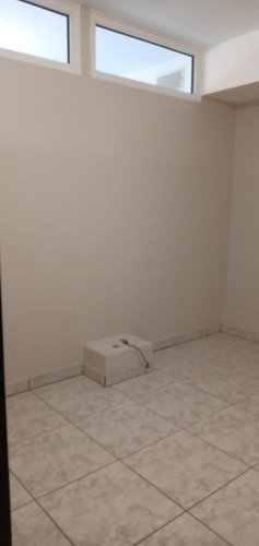 Imagen 23 de 30 de Oficina 3 Ambientes
