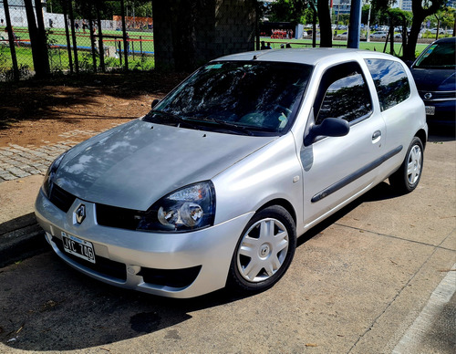 Renault Clio 1.2 Authentique Pack Ii 75cv