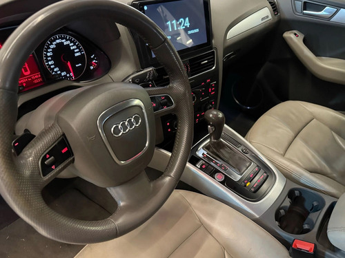 Audi Q5 3.2 FSI AMBIENTE QUATTRO V6 24V GASOLINA 4P AUTOMATICO