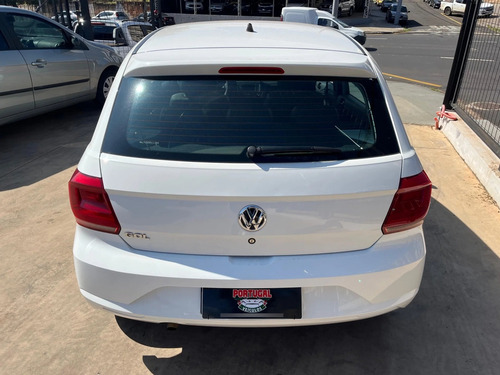 Volkswagen Gol 1.0 12V MPI TOTALFLEX 4P MANUAL