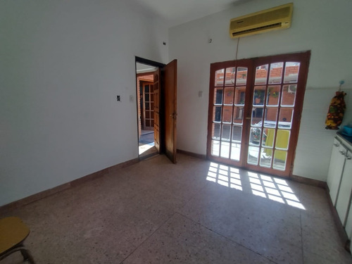 Imagen 12 de 28 de Venta Casa 6 Ambientes Con Cochera Patio Y Terraza