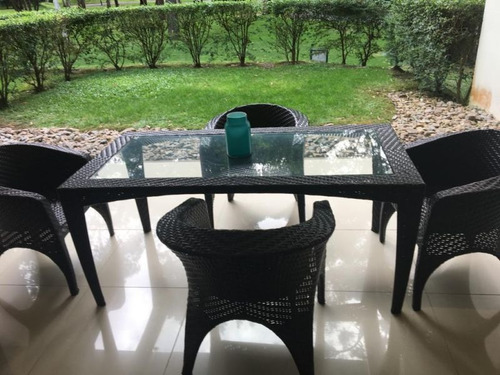 Imagen 4 de 17 de Apartamento En Edificio Con Buenos Servicios - Green Park