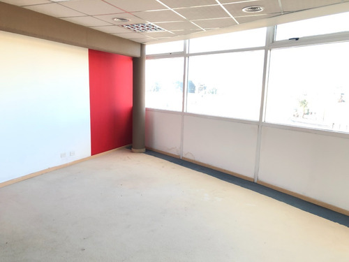 Imagen 21 de 25 de Alquiler Oficina San Isidro