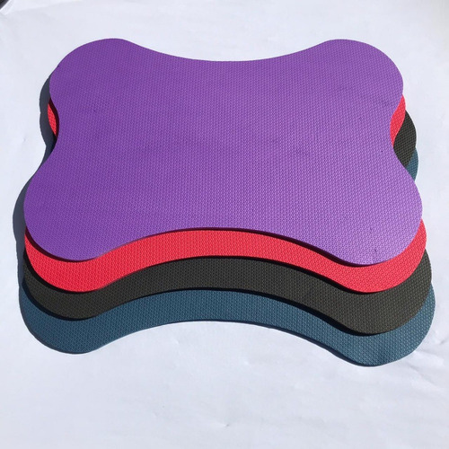 Imagem 7 de 9 de Tapete Esteira Pet Em Eva 110cm X 77cm X 10mm G Cães
