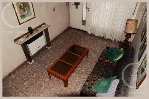 Imagen 2 de 18 de Departamento De 3 Ambientes Con Patio Y Cochera - Villa Gral.mitre