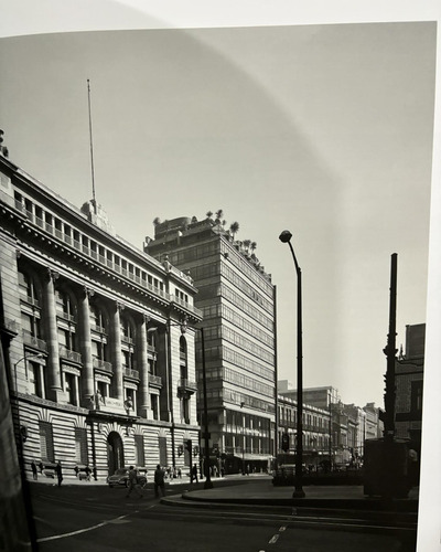 Arquitectura En México. 1900 2010. Fernanda Canales. Tapa Du