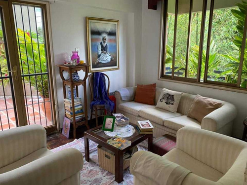 Imagen 7 de 14 de Vendo Apartamento 250m2 4h/3.5b/2p Urb. Miranda 8354
