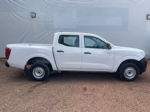 Nissan NP300 2.5 SE Paq Seguridad Mt