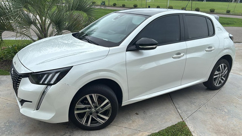 Peugeot 208 1.6 Feline Tiptronic
