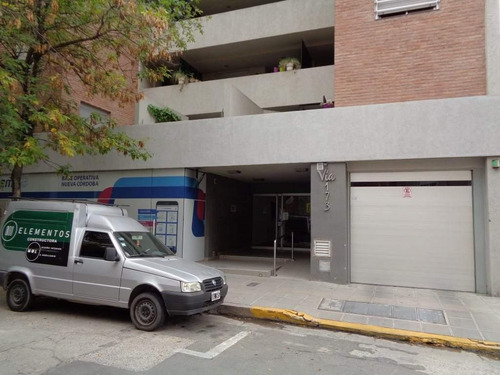 Cochera A La Venta En Centro