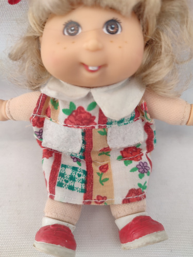 Muñeca Cabbage Patch Vestido Rosas 12 Cm Mattel (Usado)