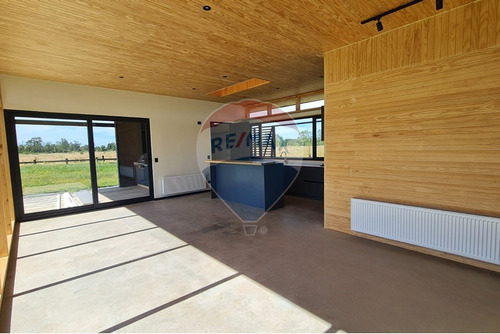 Moderna Casa En Condominio La Reserva Frutillar