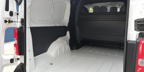 Imagen 8 de 16 de Peugeot Expert 1.6 Hdi Premium