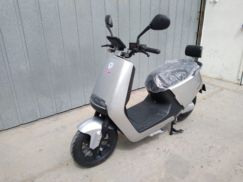 Imagen 3 de 16 de Scooter Yadea G-5 Electrico 0km