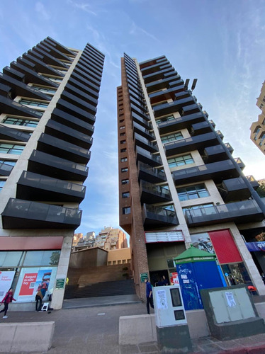 Exclusivo Semipiso En Venta Sobre Plaza España - 330m2 Propios + 2 Cocheras!