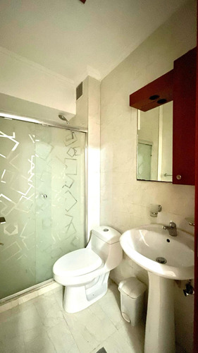 Clientes Alquilo Hermoso Apto. Resd Chelsea Court. El Parral