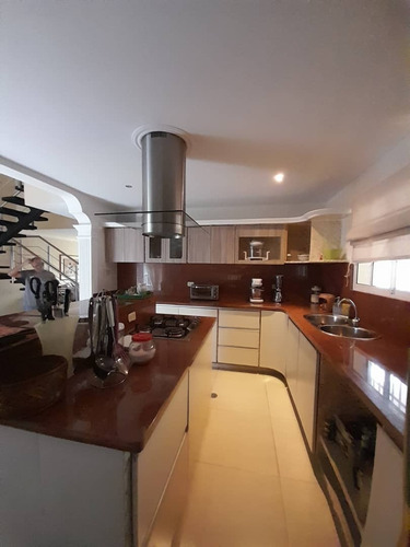 Imagen 9 de 21 de Townhouse En Venta - Juanico - Villas Bucare (3526)