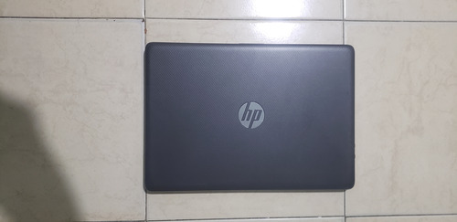 Computador Hp Con Cargador Y Máuse 