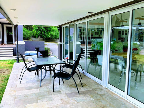 Casa En Venta, Country Las Delicias, Seguridad, Zona Norte, Córdoba.