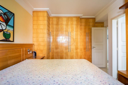 Apartamento Com 3 Dormitório(s) Localizado(a) No Bairro Panamby Em São Paulo / São Paulo - 8331:914225