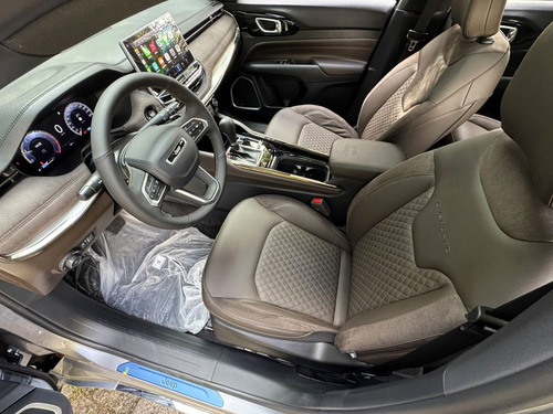 Jeep Commander 2.2 TURBO DIESEL OVERLAND AT9
