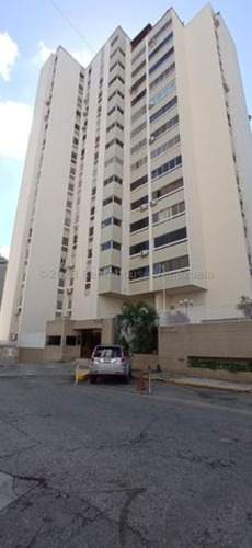 Apartamento En Alquiler En Santa Fe Norte 24-13226 Cs