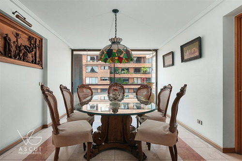 Amplio, Vista Despejada, 3 Dorm, 3 Baños, Servicios, Salita