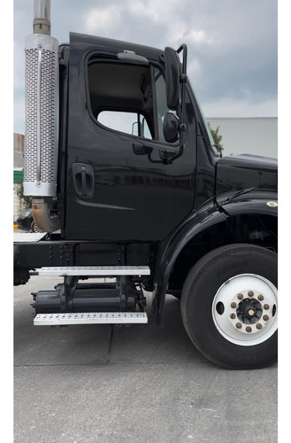Camión Freightliner M2 2016 Nacional Torton Rabon