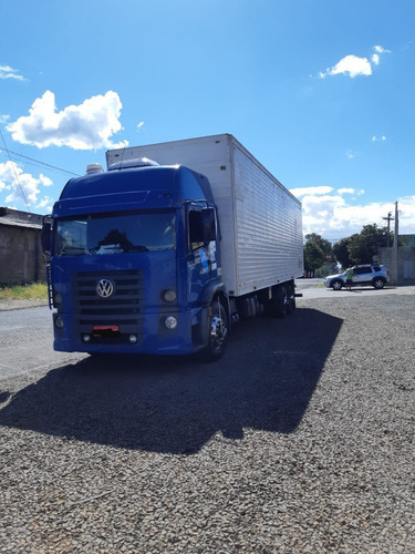 24-250 / Costellation Baú Truck Vw 2007