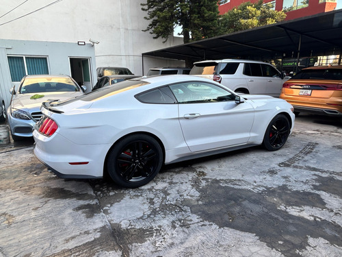 Ford Mustang 2.3 Coupe Mt