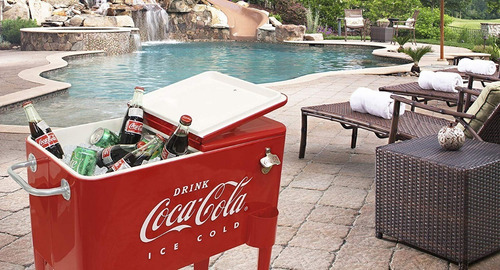 Hielera Coca Cola Con Ruedas Y Destapador Estilo Retro 57 Lt