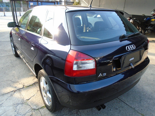 Imagem 7 de 14 de Audi A3 1.8 4 Portas Ano 2004 86.000 Km Azul Automatico