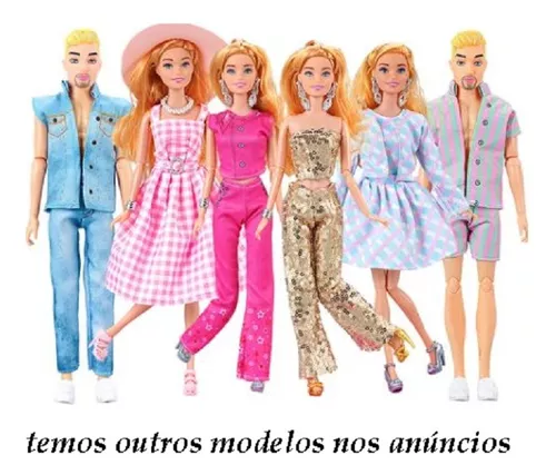 Boneca barbie com roupa rosa com bandana rosa e sapatos rosa generative ai