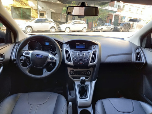 Ford Focus Se Plus 2.0 Mt 4p 2013 /bareinautos