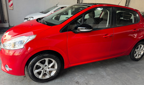 Peugeot 208 1.6 Allure Touchscreen