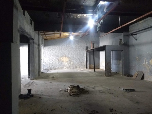 Imagen 7 de 14 de Local En Venta En Quilmes Oeste