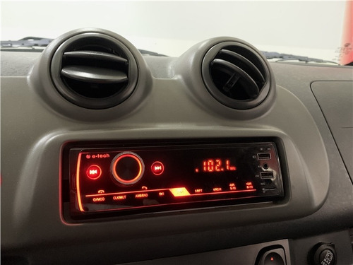 Imagem 7 de 13 de Fiat Fiorino 1.4 Mpi Furgão Hard Working 8v Flex 2p Manual