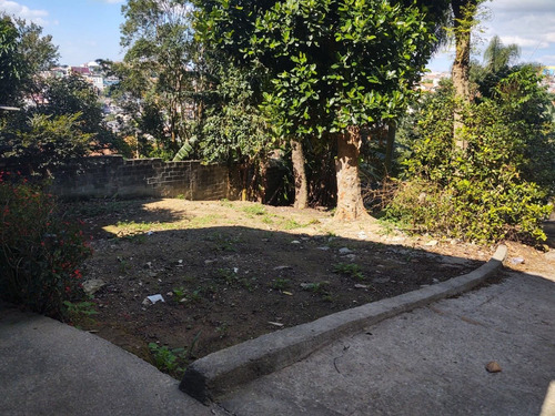 Imagem 6 de 8 de Terreno 1000m² Com Casa
