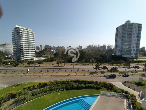 Apartamento En Zona De Roosvelt- Ref: 4526