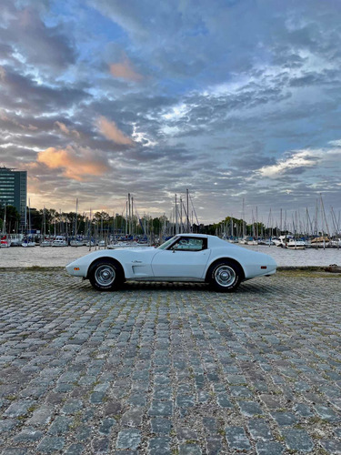 Imagen 2 de 18 de Chevrolet Corvette Stingray C3 454 At Tomas Bord