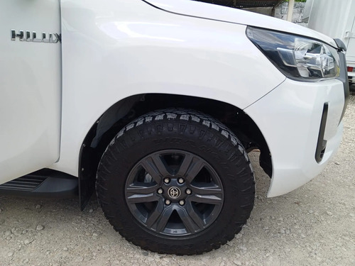 Toyota Hilux 2.7l