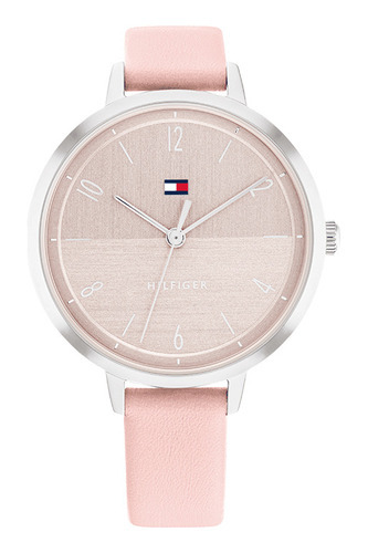 Reloj de pulsera Tommy Hilfiger FLORENCE 1782618 de cuerpo color plateado, analógico, para mujer, fondo rosa, con correa de cuero color rosa, agujas color plateado, dial plateado, minutero/segundero plateado, bisel color plateado y hebilla simple