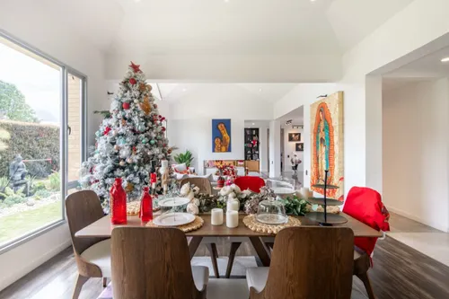 Casa En Arriendo/venta En Canelon. Cod A20472