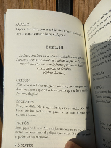 Libro La Razón Heroica. Sócrates Y El Oráculo De Delfos (Usado)
