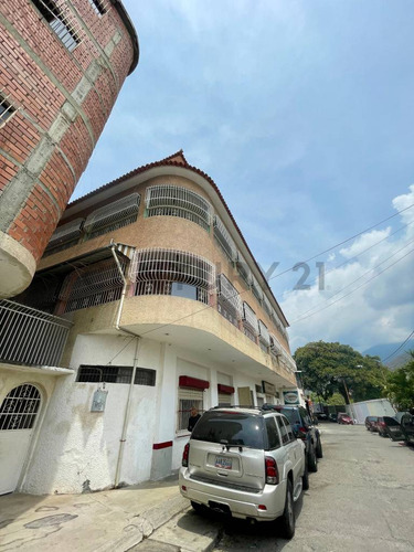 Aparto-quinta, Conjunto Residencial Comercial  Los Rosales , Guarenas